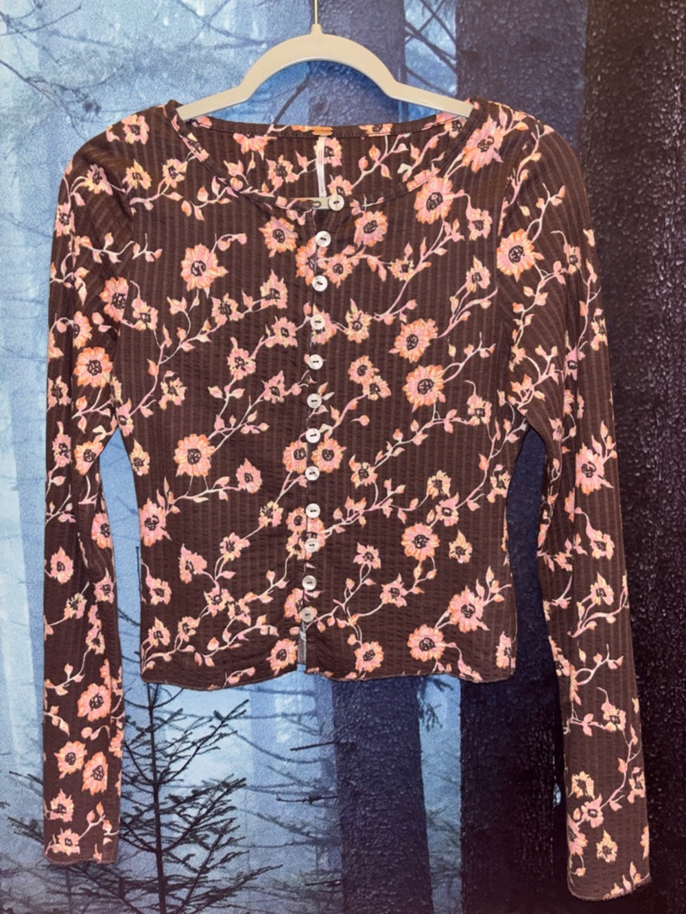 Free People Floral Ribbed Button-Front Long Sleeve Top - Pink on Brown